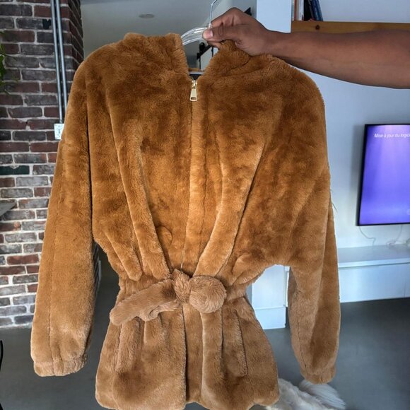 Urban Outfitters Brown Faux Fur Zip-Up Waist Tie Hooded Coat Size XS - Picture 3 of 3